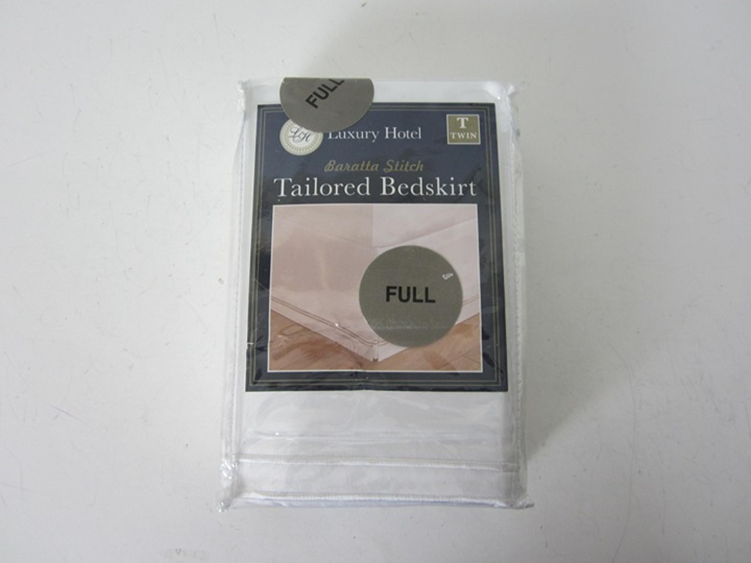 Luxury Hotel Baratta Stitch Tailored Bedskirt White Full Size 14" Drop  NEW