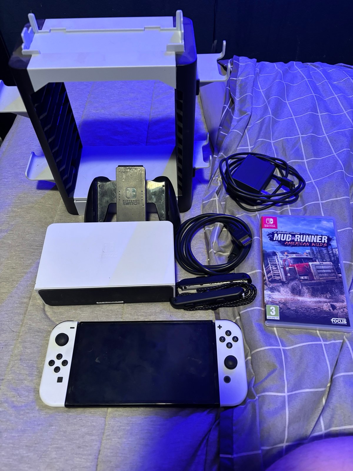 Nintendo switch OLED white GREAT CONDITION