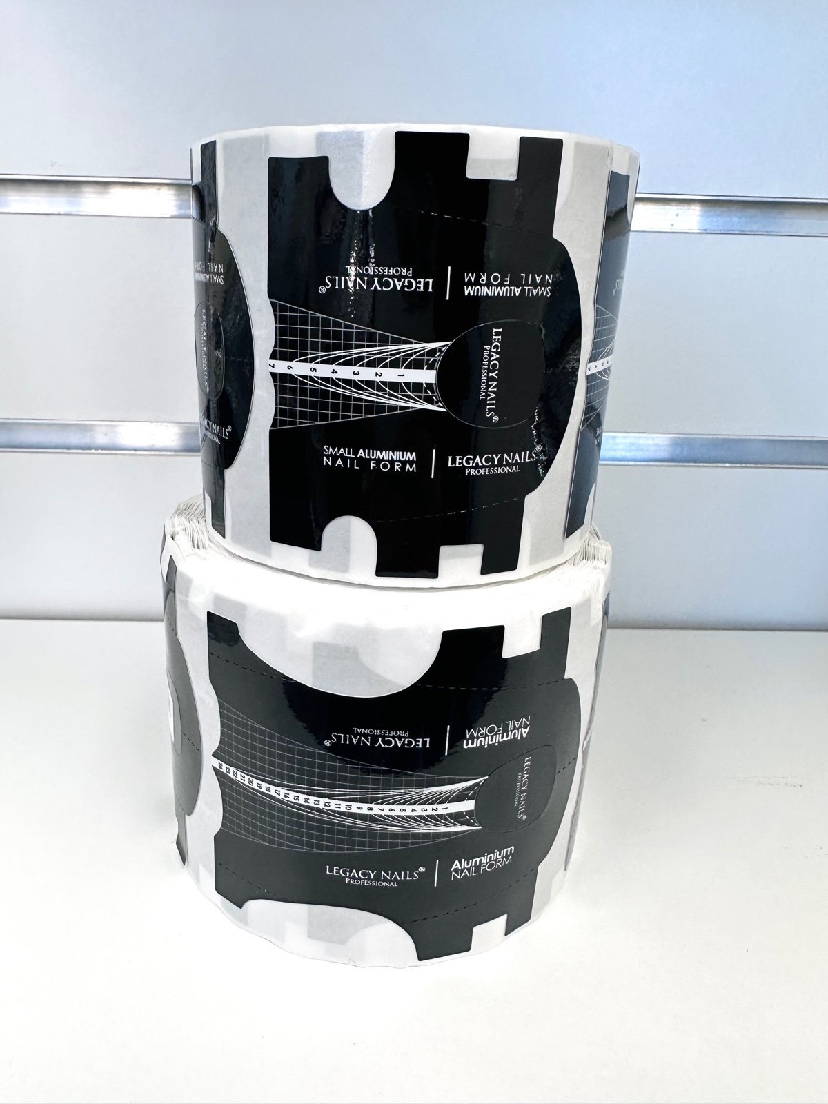 Nail Aluminum forms 300pcs Each