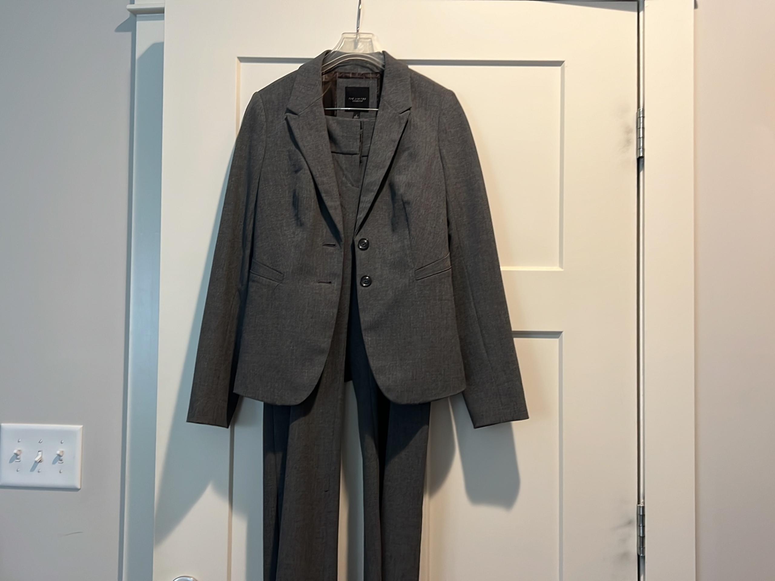 The Limited - Grey Suit