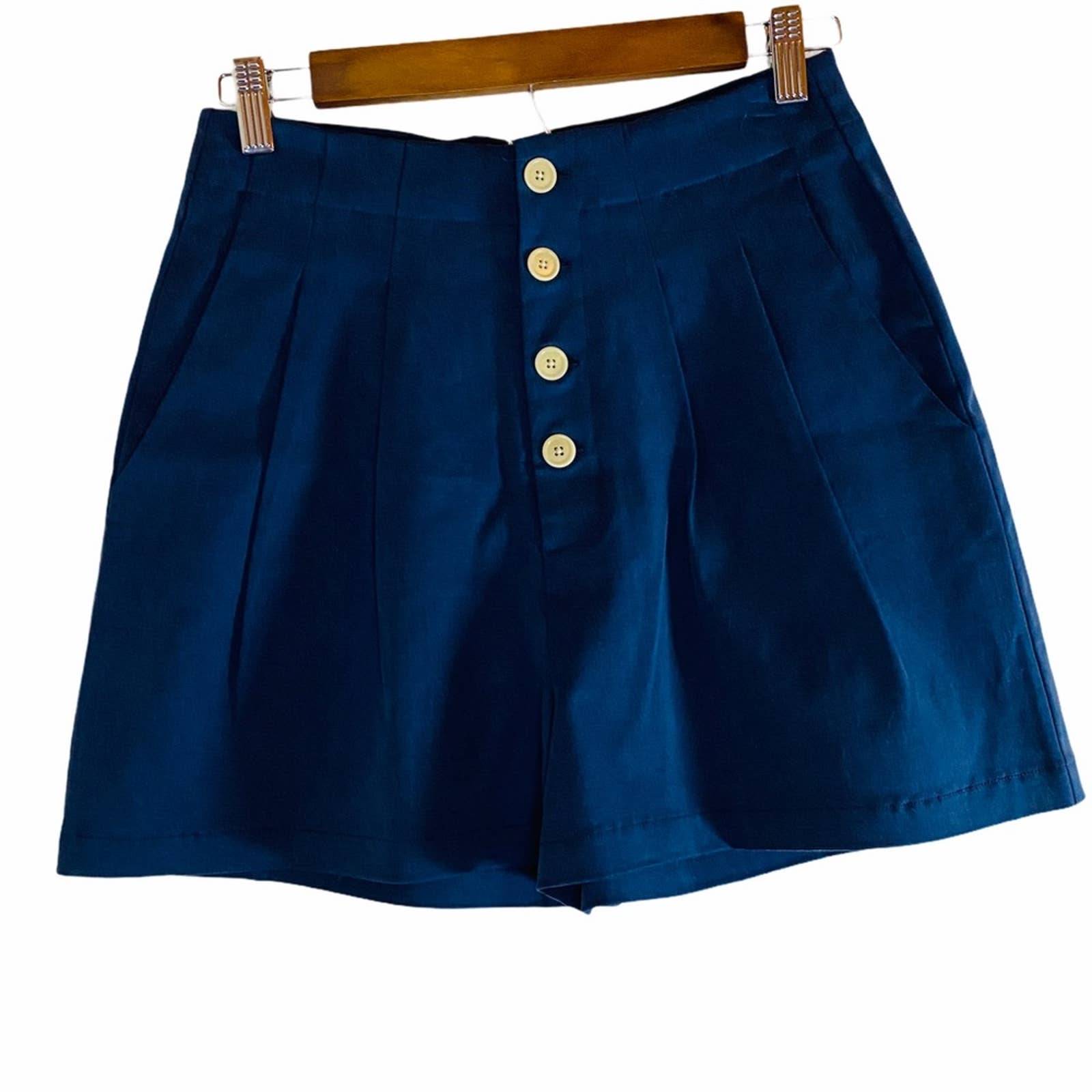 Comune Sandia Pleated Shorts Blue Size: Small
