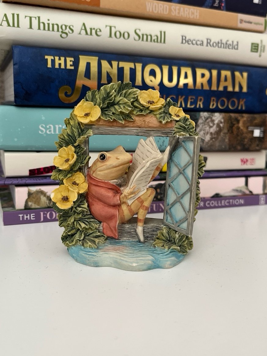 The World of Beatrix Potter Mr. Jeremy Fisher Figurine 1998 Collectible Vintage
