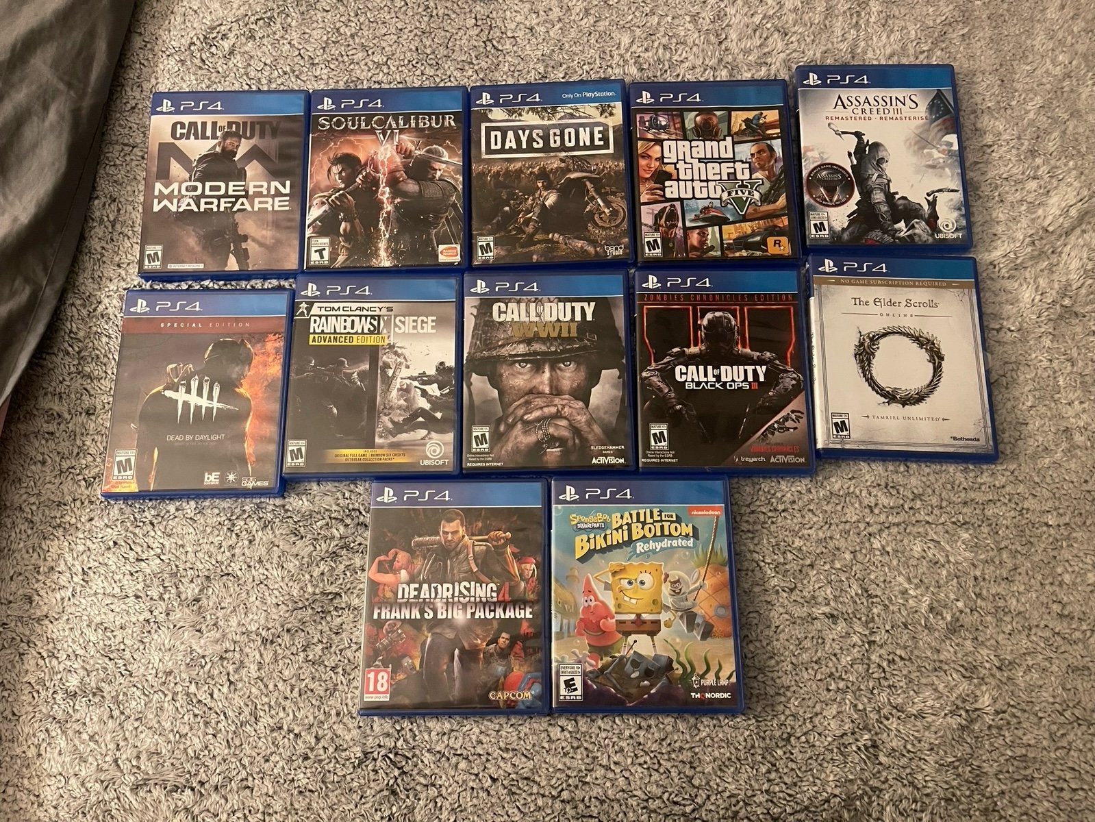 PS4/PS5 games plus PS5 controller