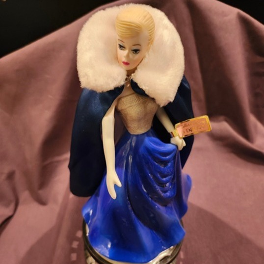 Vintage Barbie 1994 Enesco &#39;1965- Midnight Blue&#39; Porcelain Music Figurine