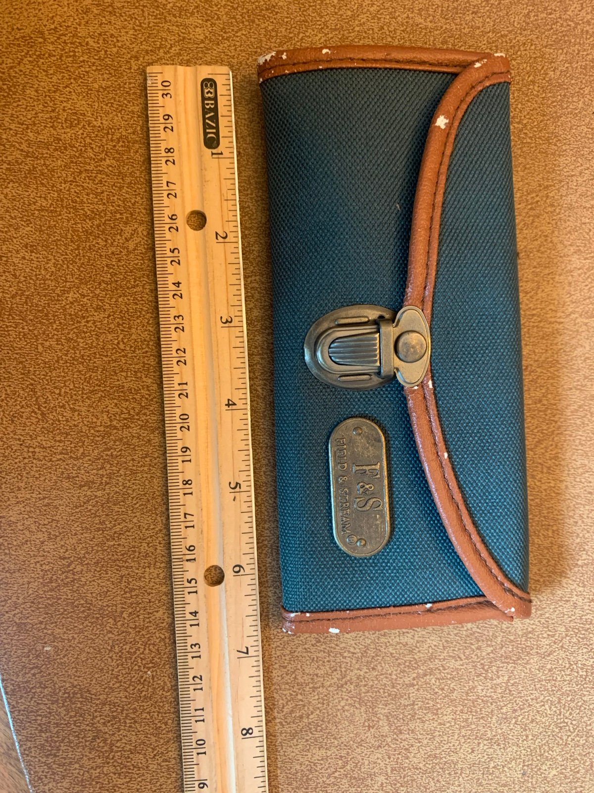 Leather field & stream watch with case