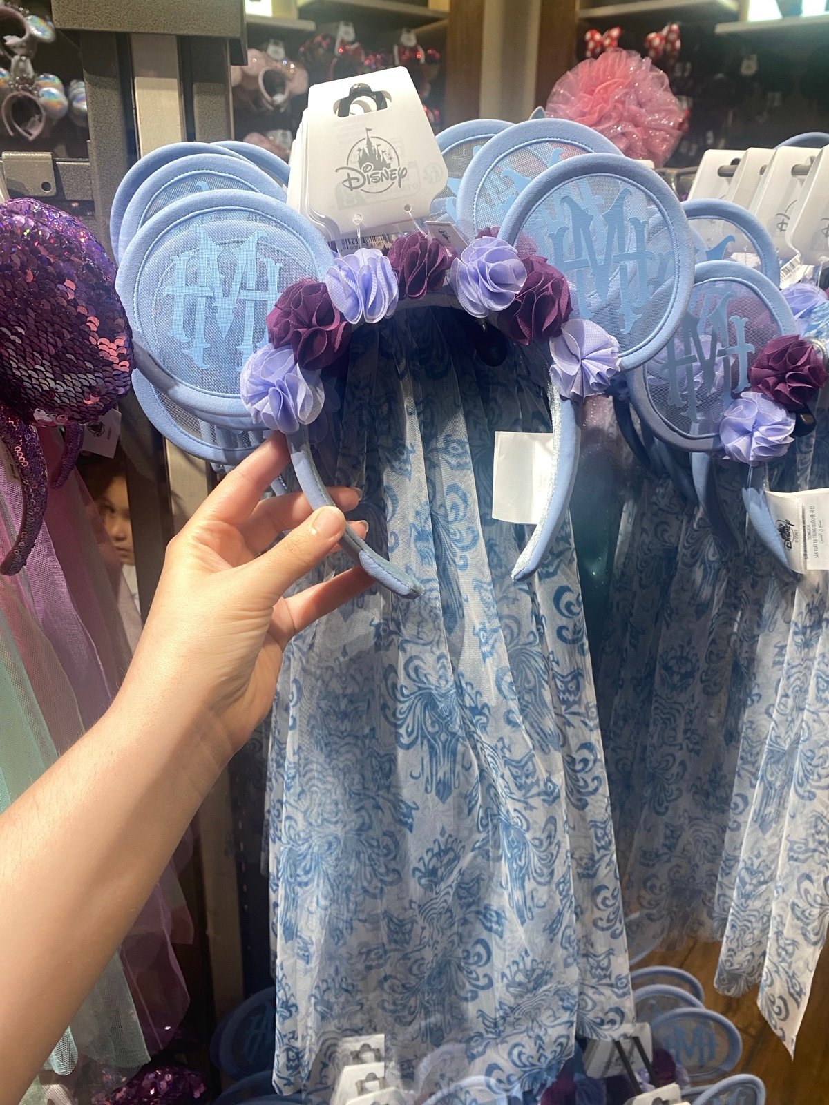 Haunted Mansion Bride Ears Ghost Minnie Disney Lavender Purple Veil Flowers