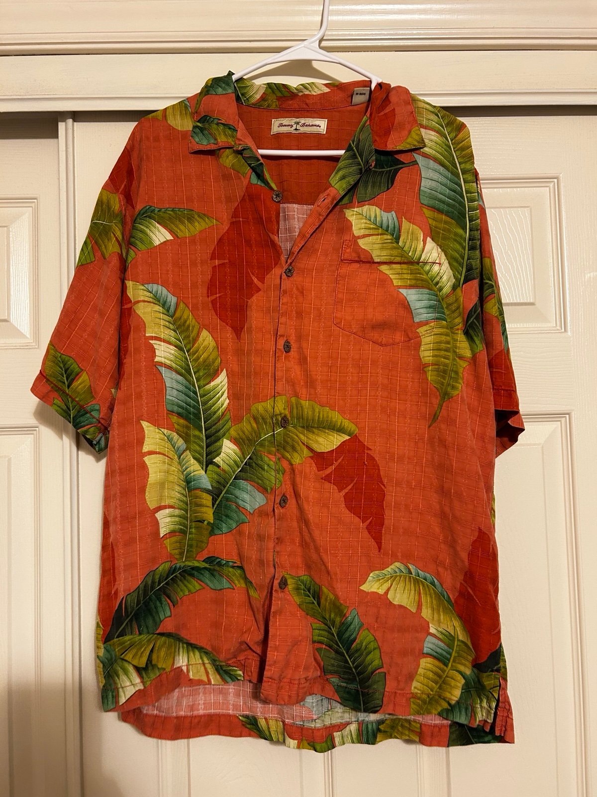 Tommy Bahama Hawaiian Mens Shirt Palm Trees 100% Silk Tropical Aloha