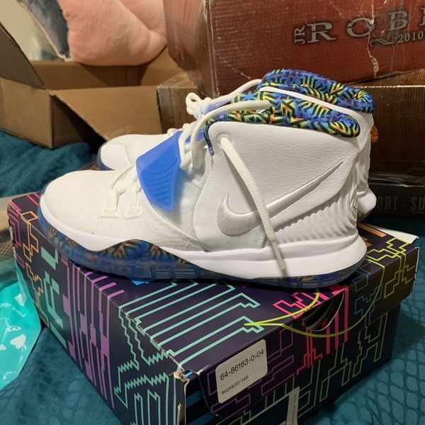 Nike Kylie 6 Youth