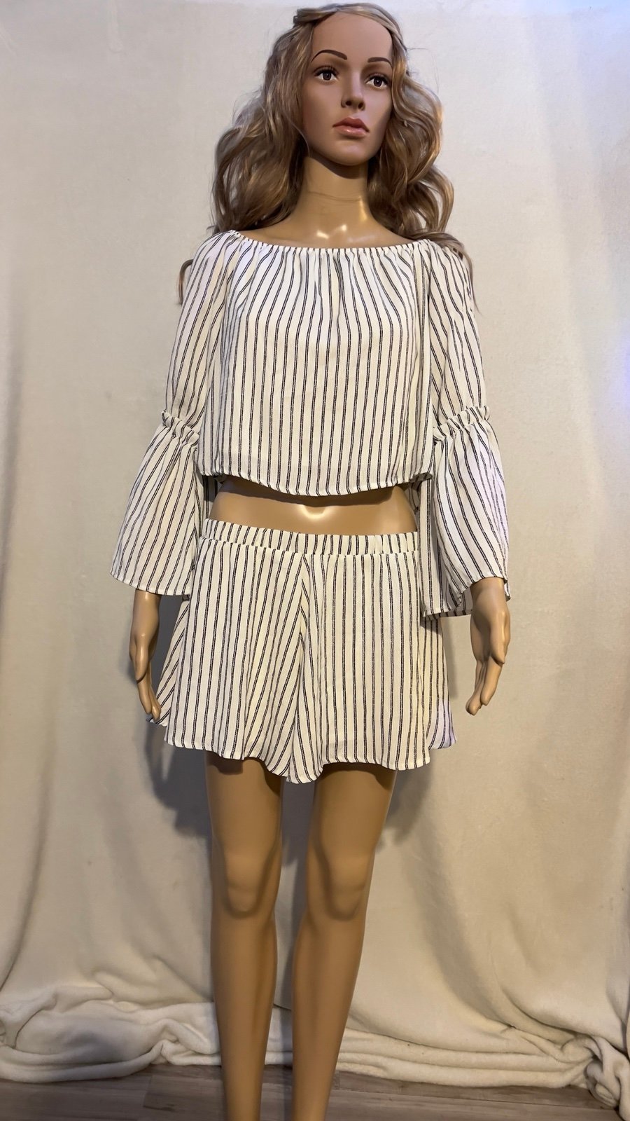 Altar’d State 2 piece outfit NWT