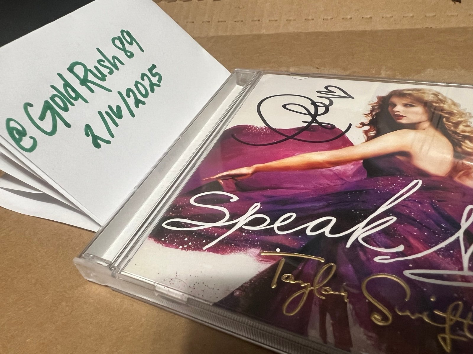 taylor swift speak now CD 直筆サインブックレット taylor swift speak now CD 直筆サインブックレット - メルカリ