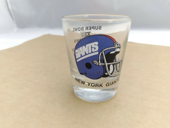 Rare NY Giants Superbowl 25 Shot Glass Giants 20 Bills 19