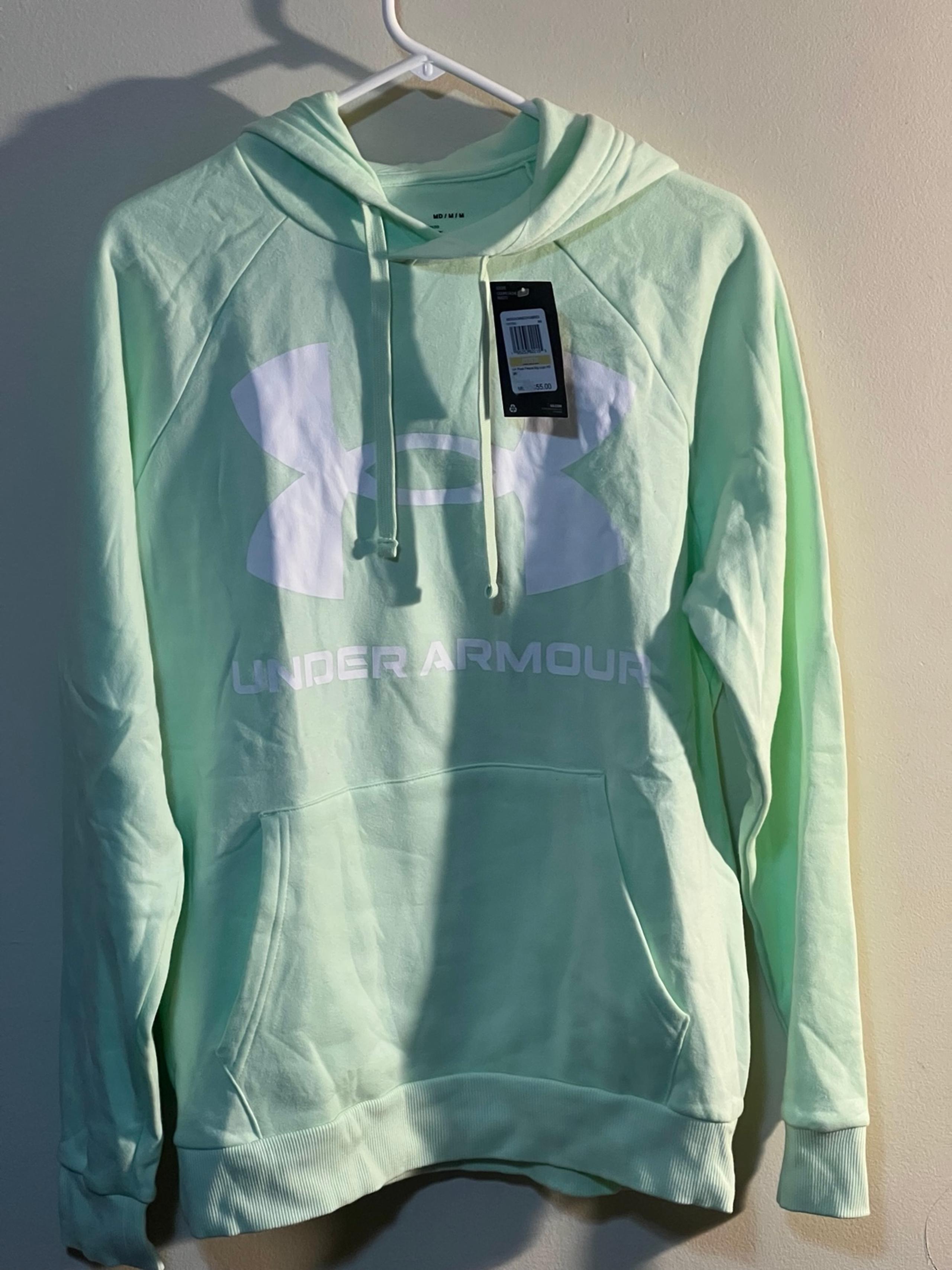 New w tag Hooded sweatshirt Under Armour Rival Fleece Logo Hoodie. Size M