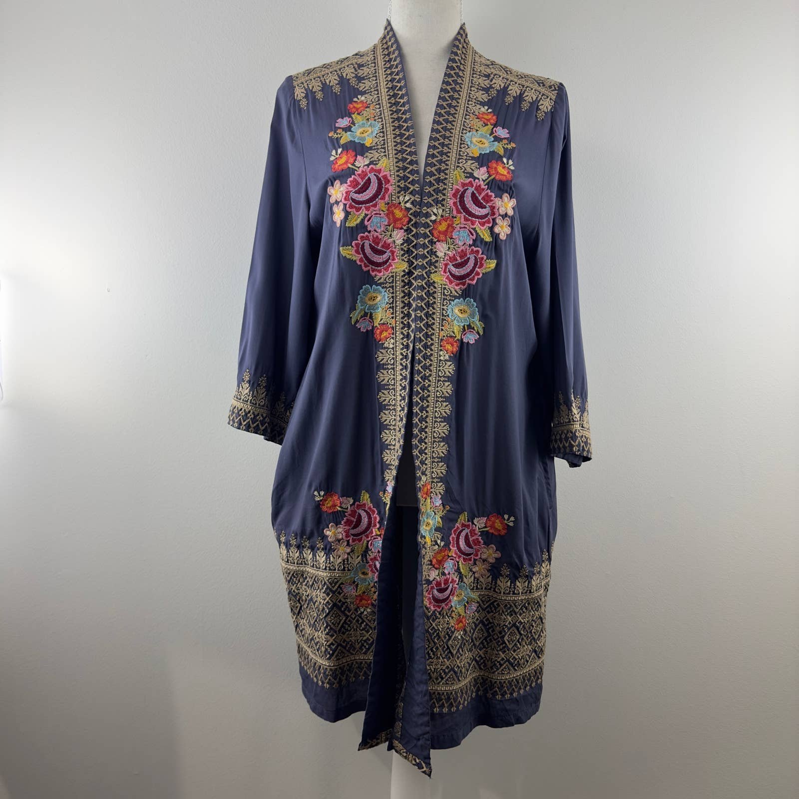 Paparazzi floral embroidered kimono in Cadet blue