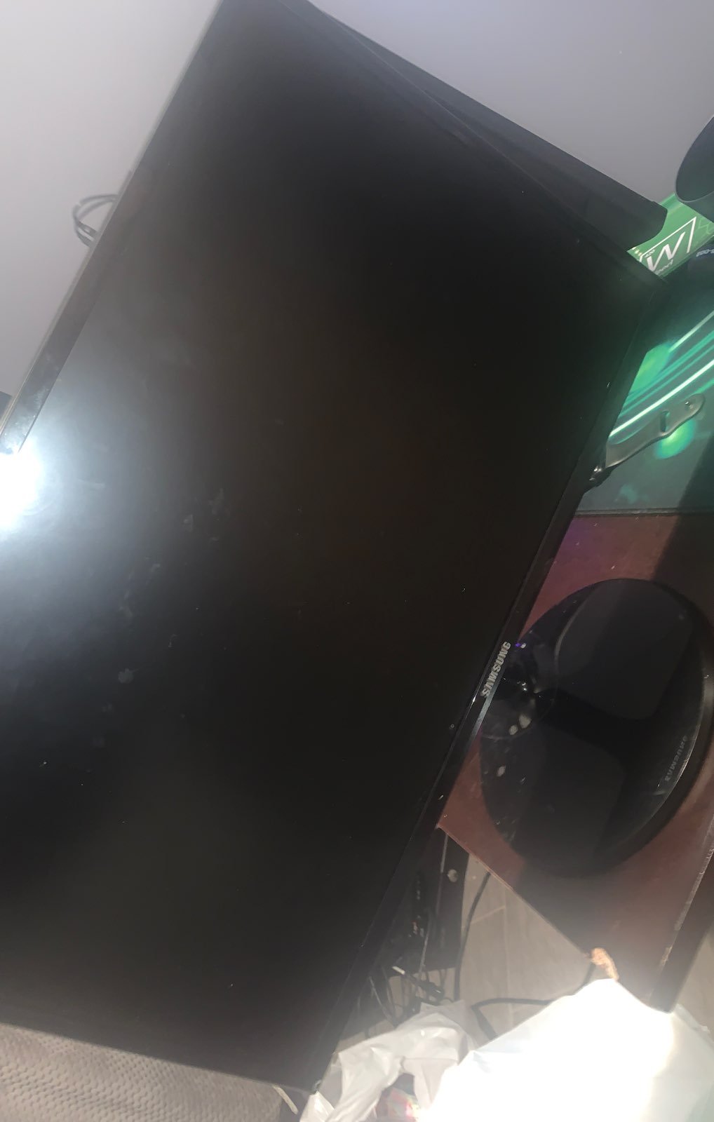gaming monitor