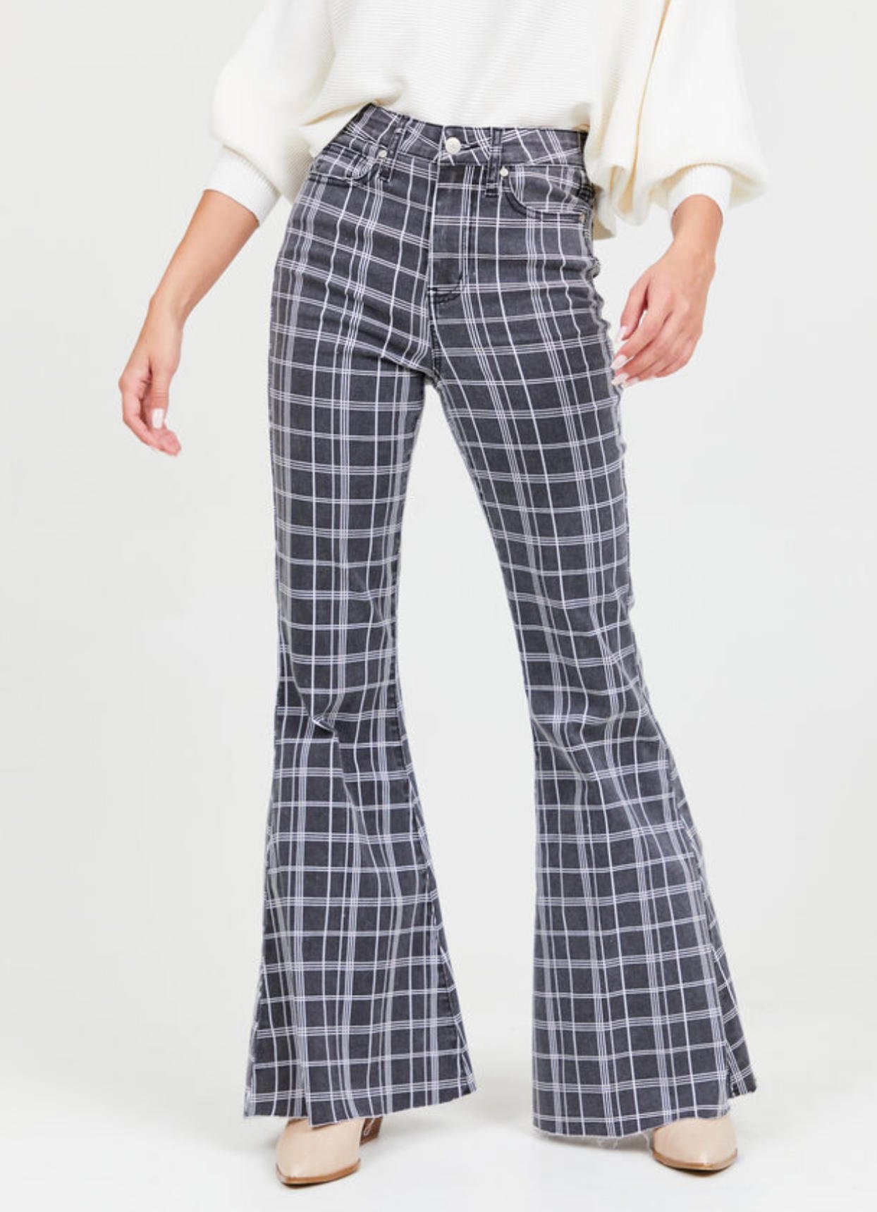 Chic Gray Plaid Flared Jeans