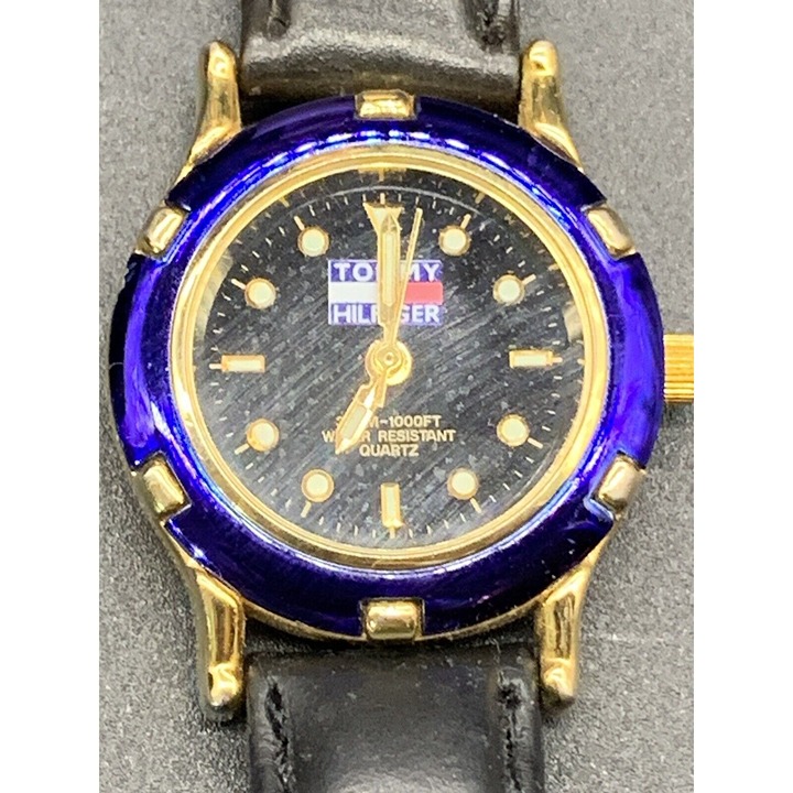 Tommy Hilfiger Men's Black Buckle Band Analog Watch *Working*