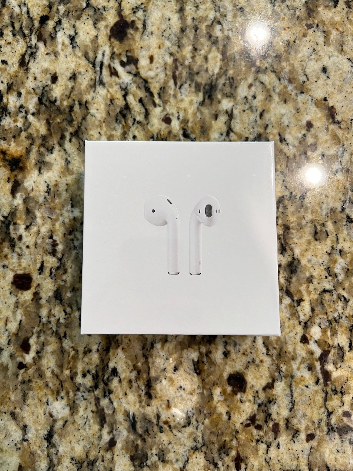 Apple Airpods 2nd
Generation Sealed