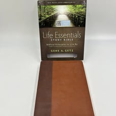 HCSB Life Essentials Study Bible, Brown LeatherTouch signed by Gene Getz!