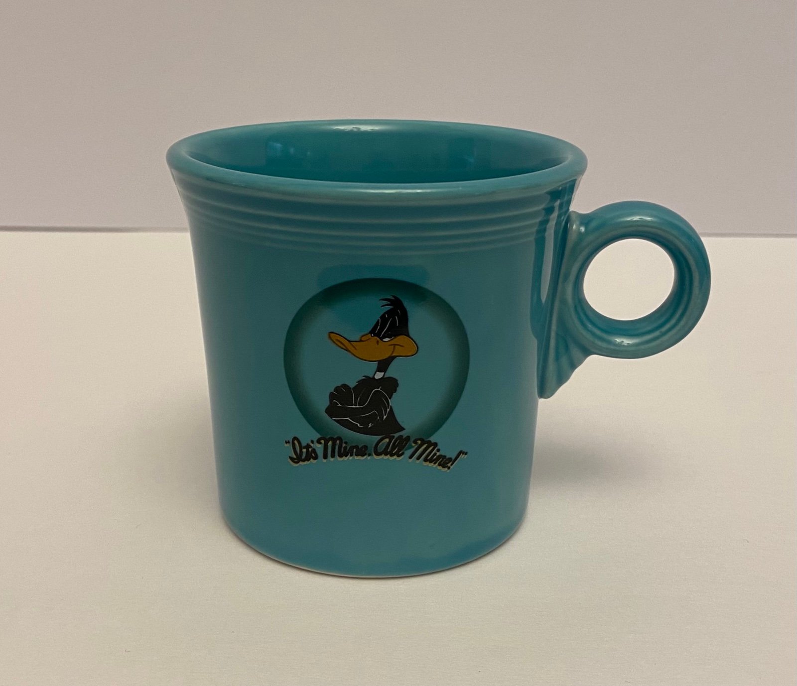 Vintage 1994 Fiesta Ware Homer Laughlin Daffy Duck 10.25” Mug Warner Brothers.