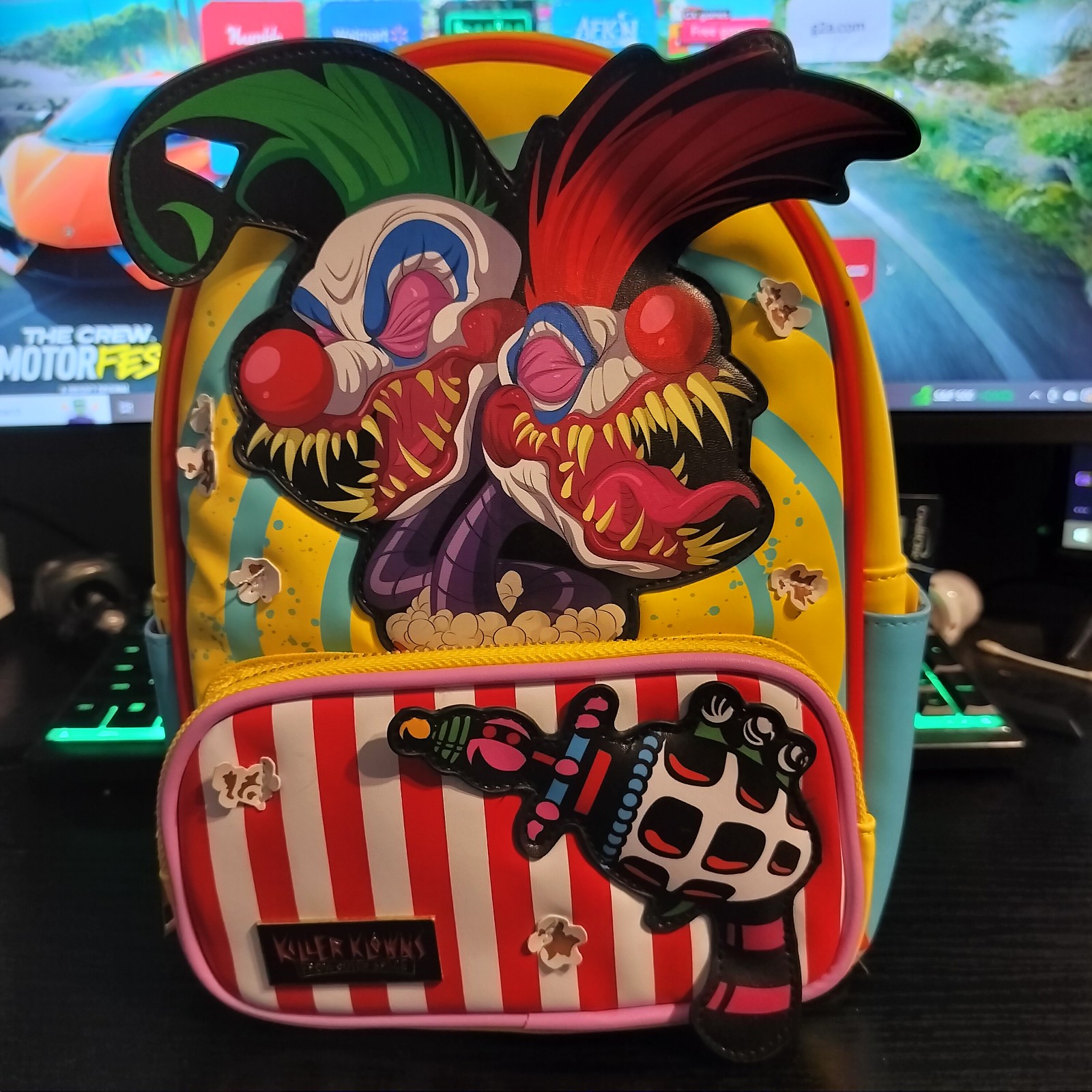 Killer klowns backpack