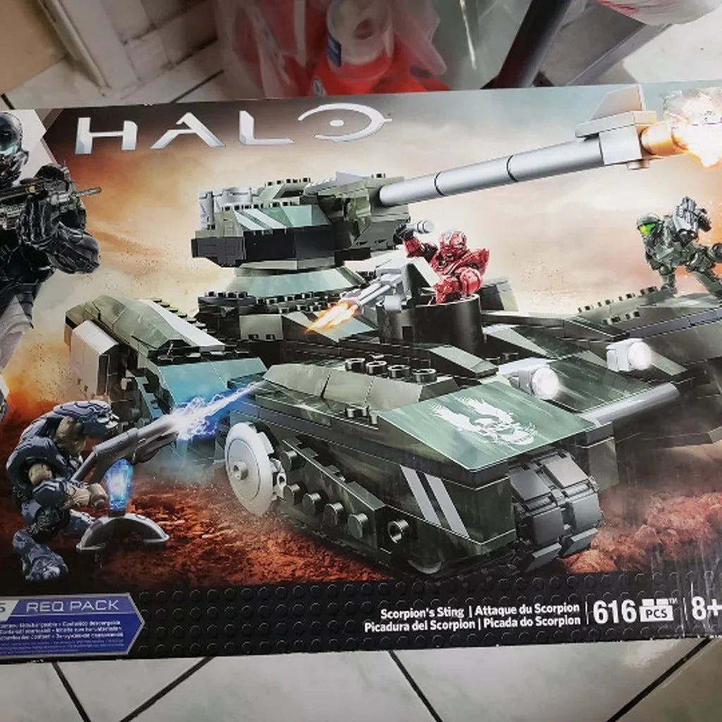 Mega Bloks Halo Scorpion's Sting