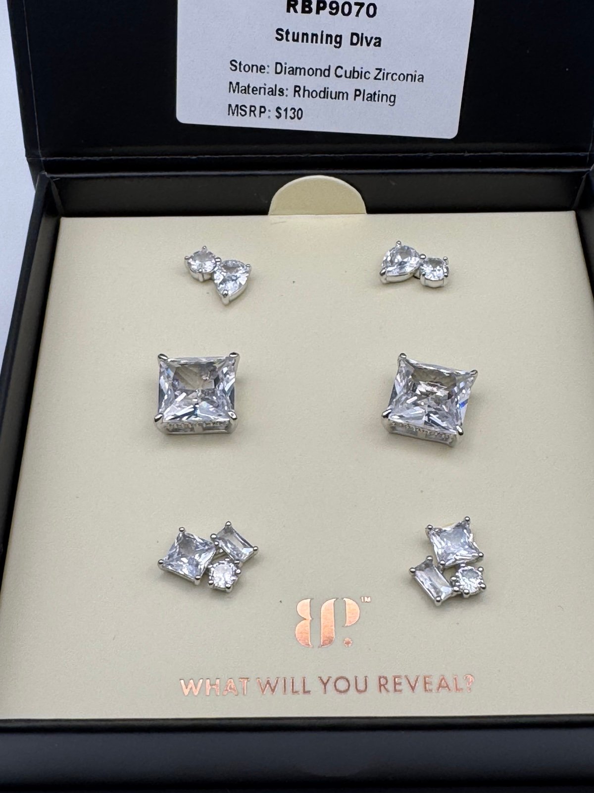 Bomb Party Simply Studs Classic Edition RBP9070