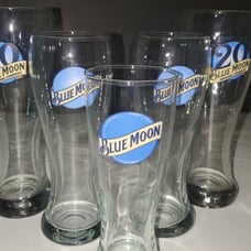 ASSORTED BLUE MOON PILSNER GLASSES, SET OF (5)