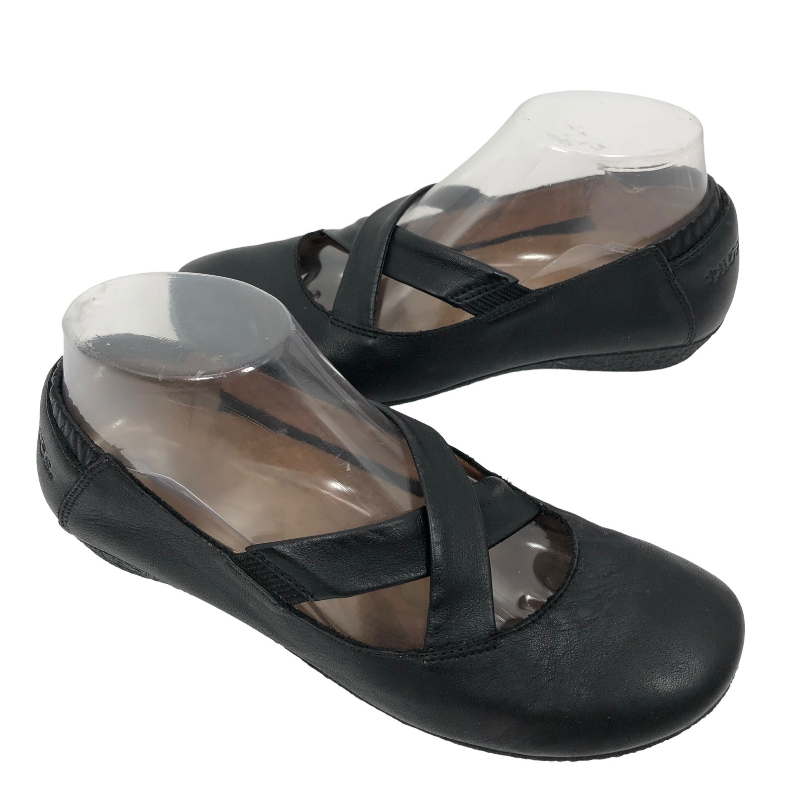Taos Crosstown Ballet Flats Shoes Size 37 6 - 6.5 Black Leather Criss Cross