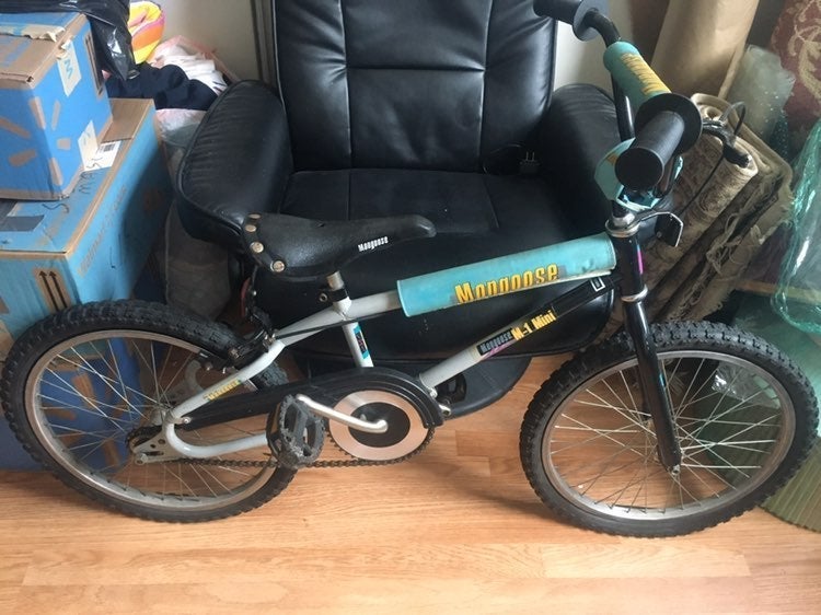 80's mongoose