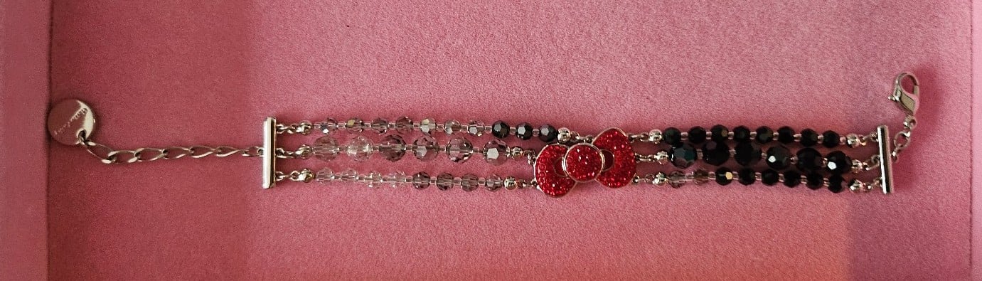 Hello kitty swarovski bracelet