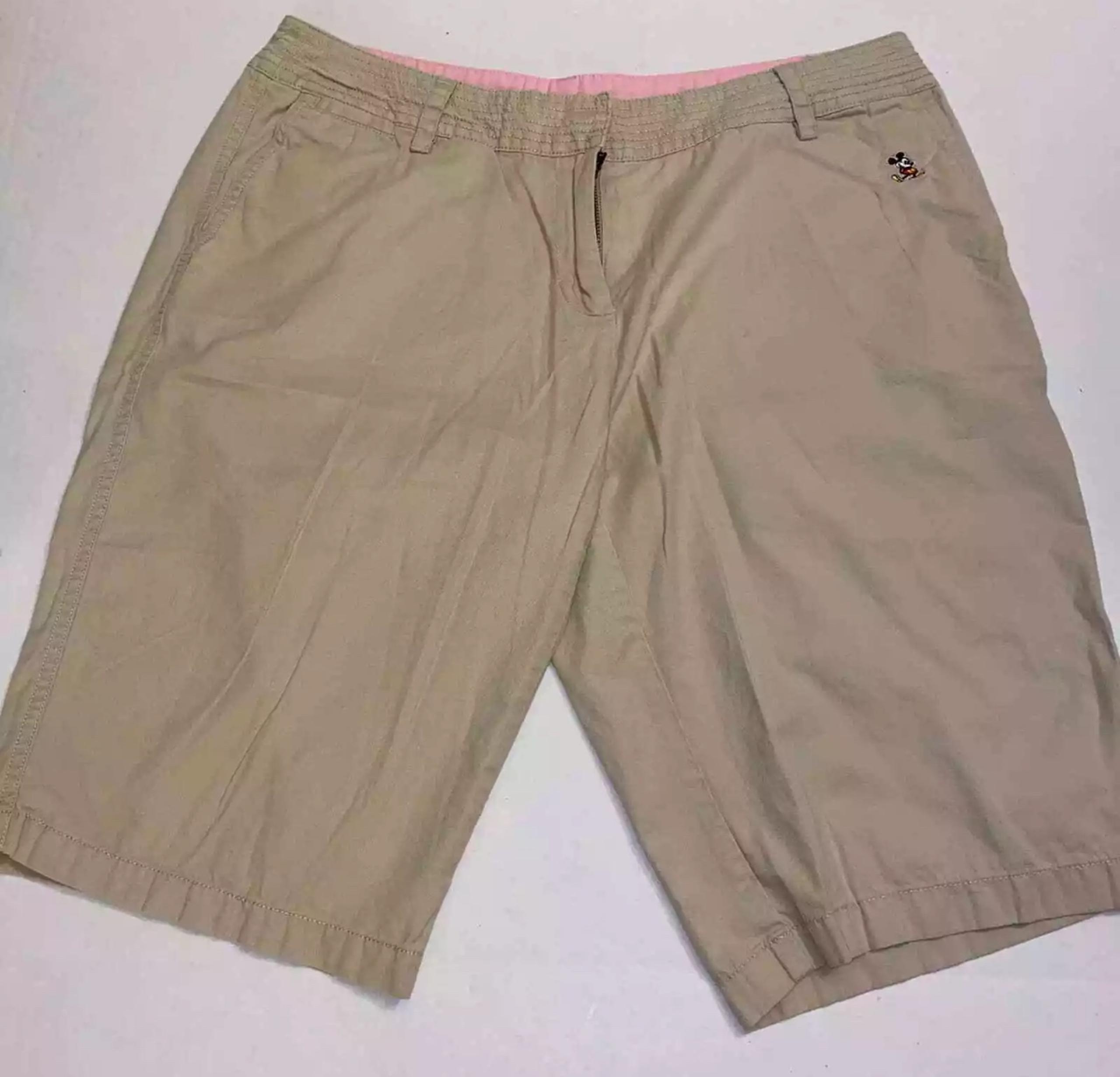 Disney Mickey Mouse Khaki Bermuda shorts for women - Size M