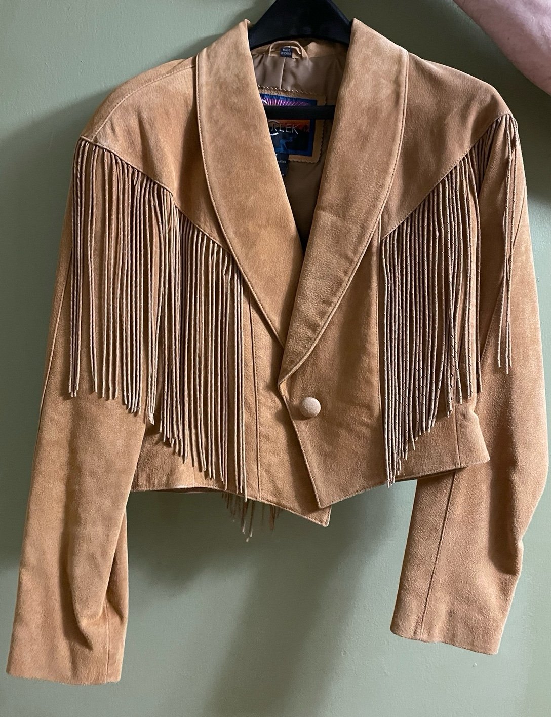 Women’s vintage leather jacket