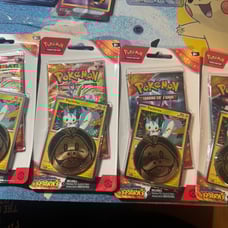 Pokemon Cards - S&V: Surging Sparks - PACHIRISU & WOOPER BLISTER PACK 4x