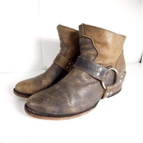 FREEBIRD BY STEVEN WOMEN'S SANTIAGO SIZE 6 Gray ANKLE DISTRESSED HARNESS BOOTS
