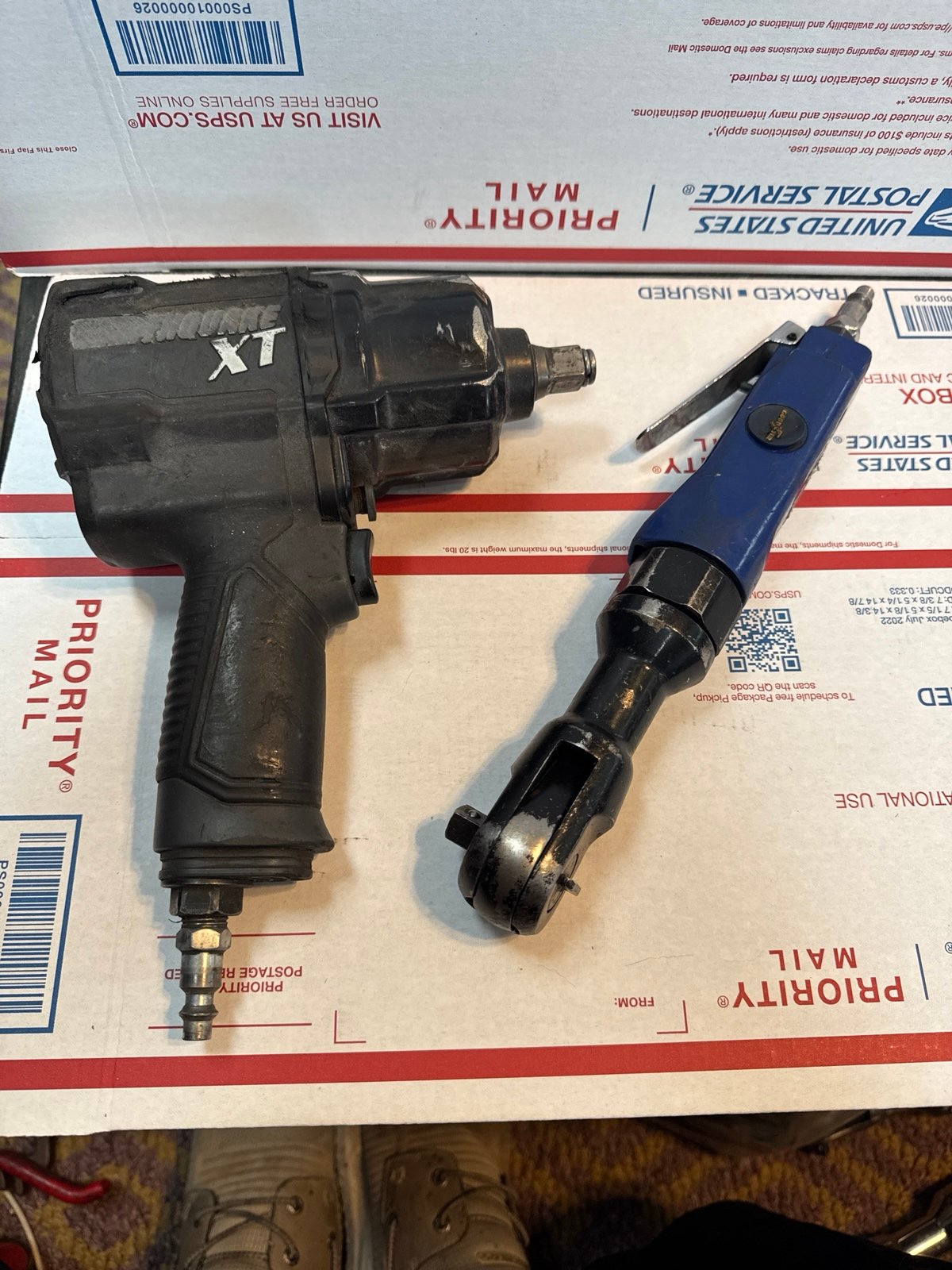 Lot 2 air tools earthquake xt 1/2” impact wrench Goodyear 3/8” ratchet wrench