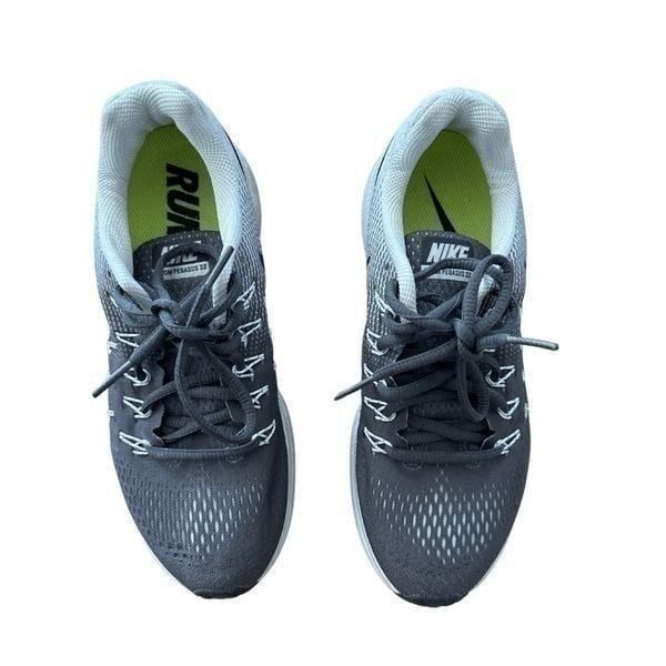 Nike Womens Gray White Air Zoom Pegasus 33 Running Sneakers Shoes Size 7.5