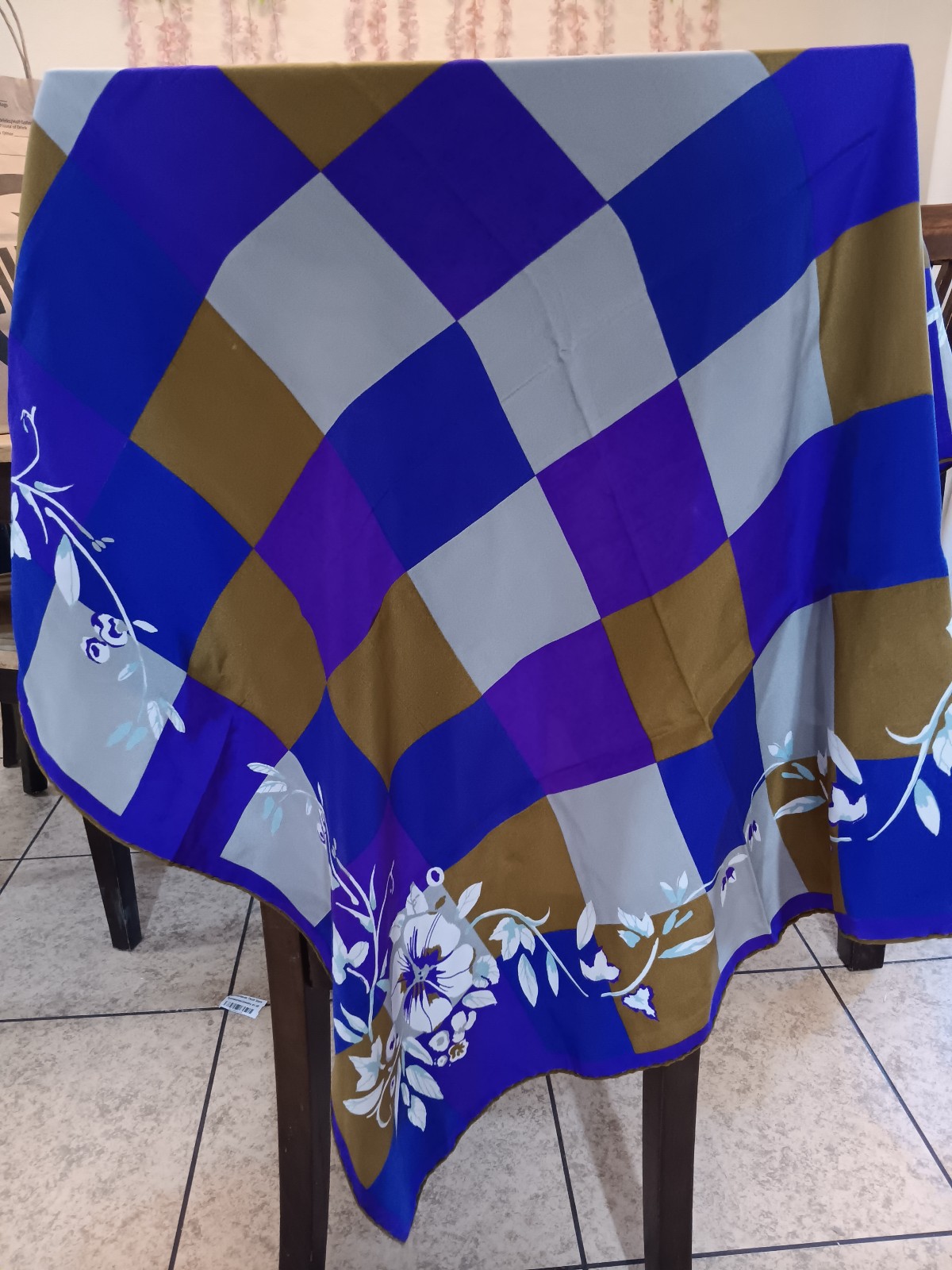Original Davinci 100% Silk scarf with violet purple gold and white floral design