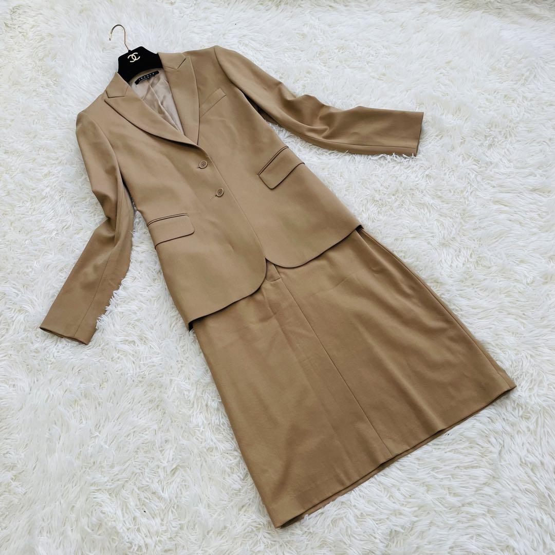 Excellent Condition Theory Skirt Suit Jacket 2B Camel Made in Japan