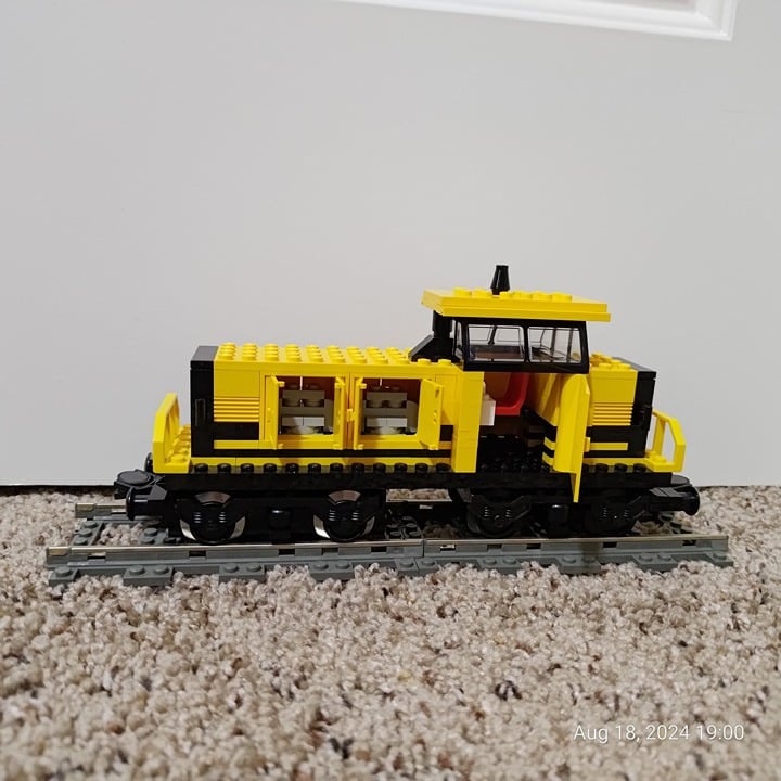 LEGO 4564 Freight Rail Runner