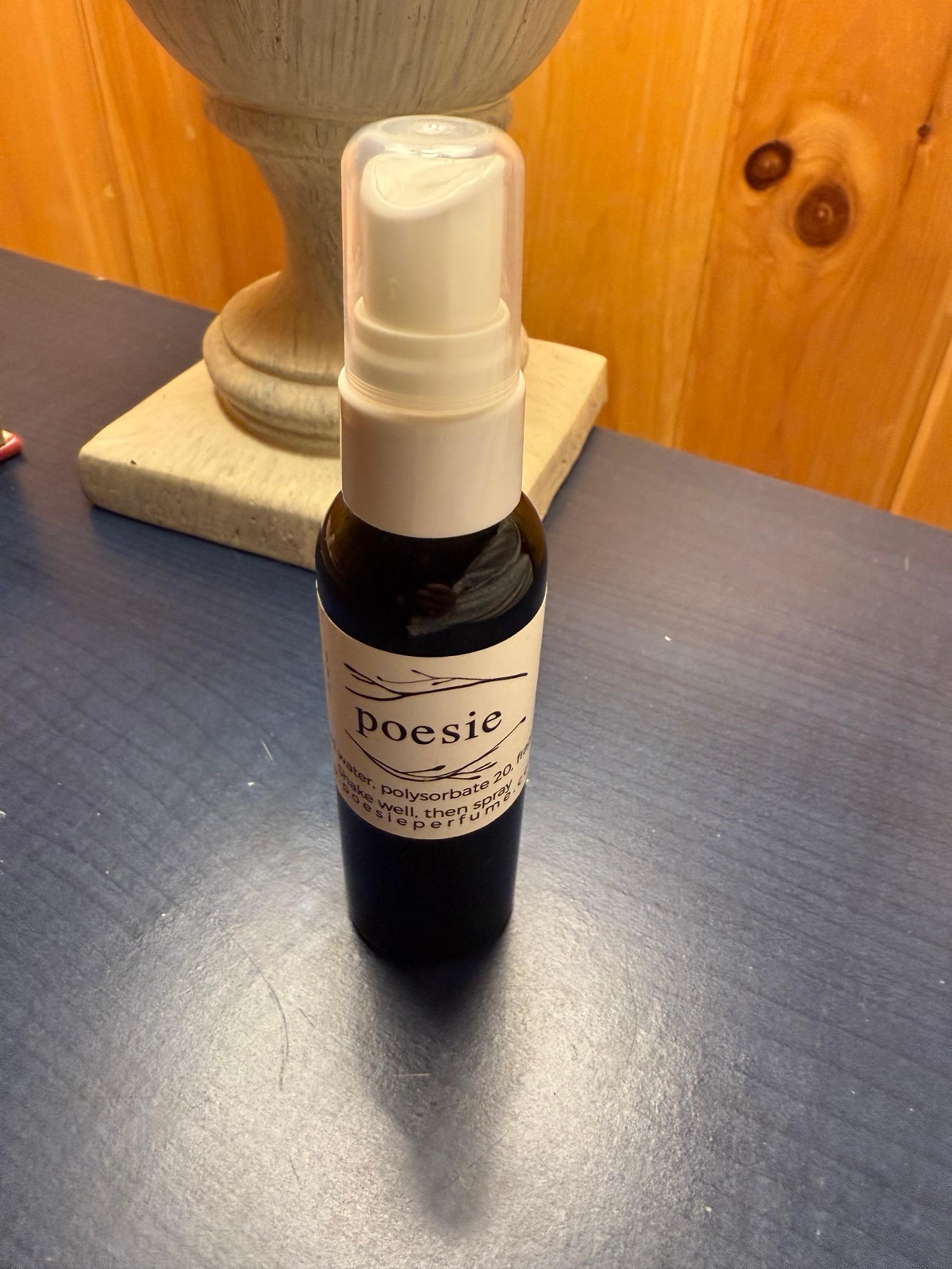 Poesie Perfume Cloud Mist ~Two Ounces