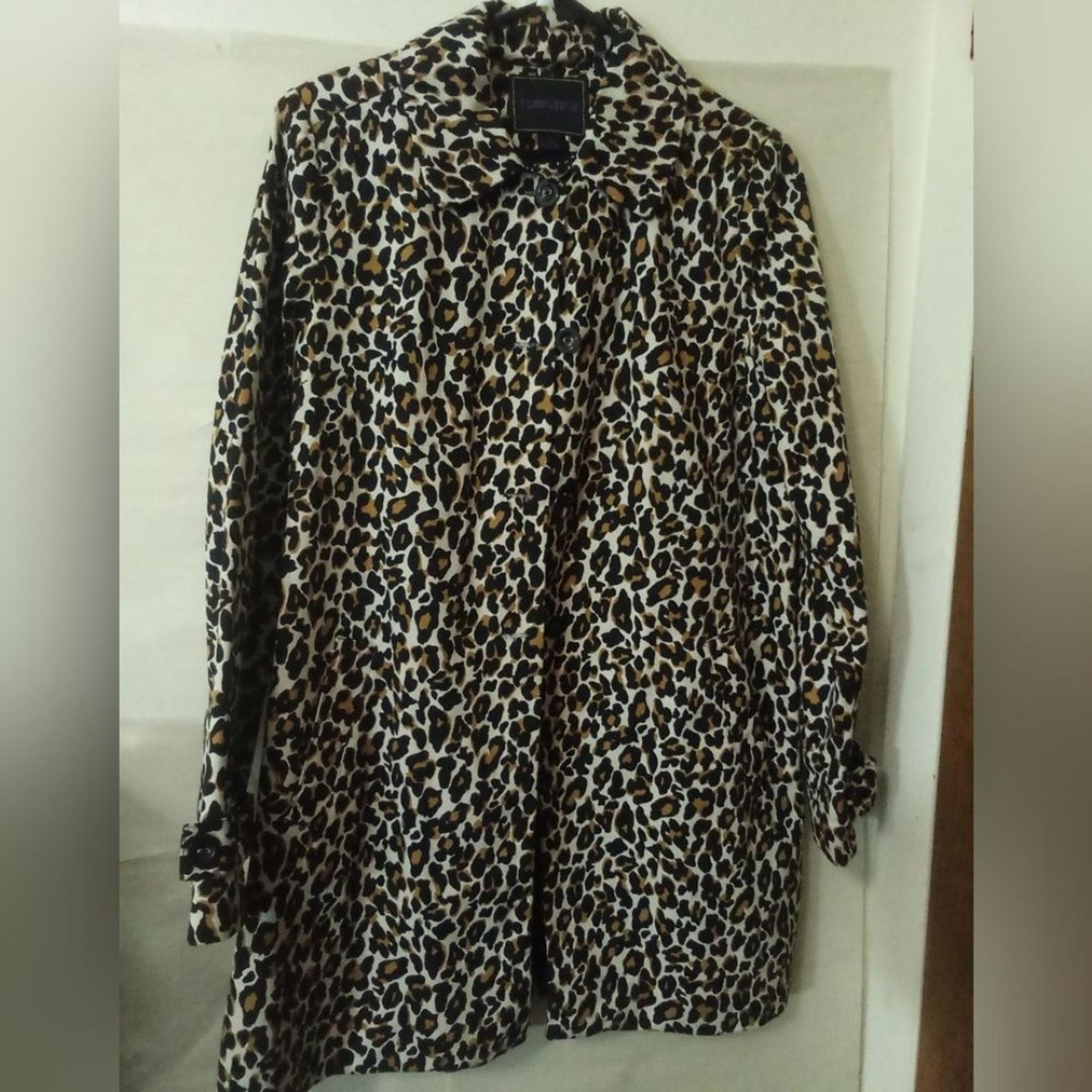 Forever 21 women's trench coat