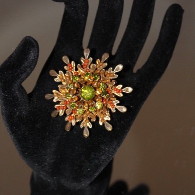 Vintage Hallmark Miriam Haskell 3 Layer Rhinestone Blossom Brooch