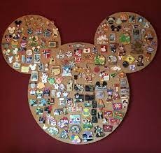 Random DISNEY PIN TRADING LOT 50 FREE SHIPPING, 100% TRADABLE