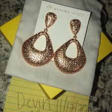 Kendra Scott Sarah Earrings