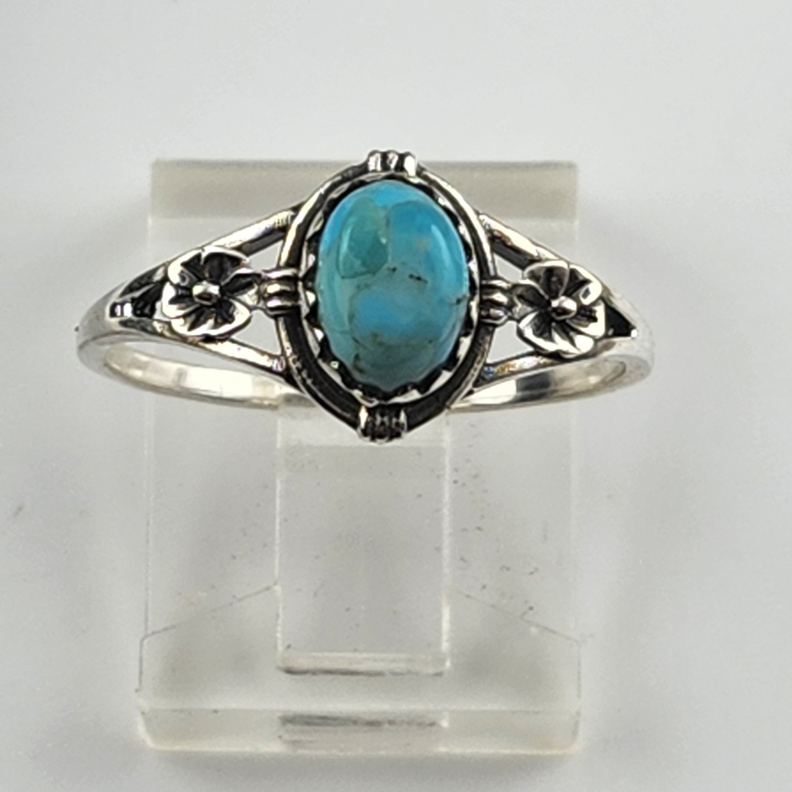 Sterling Silver Kingman Turquoise Ring Size 8