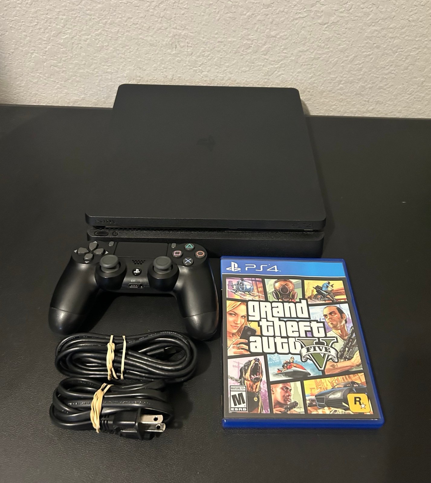 PlayStation 4 Slim PS4 Grand Theft Auto V Bundle GTA V