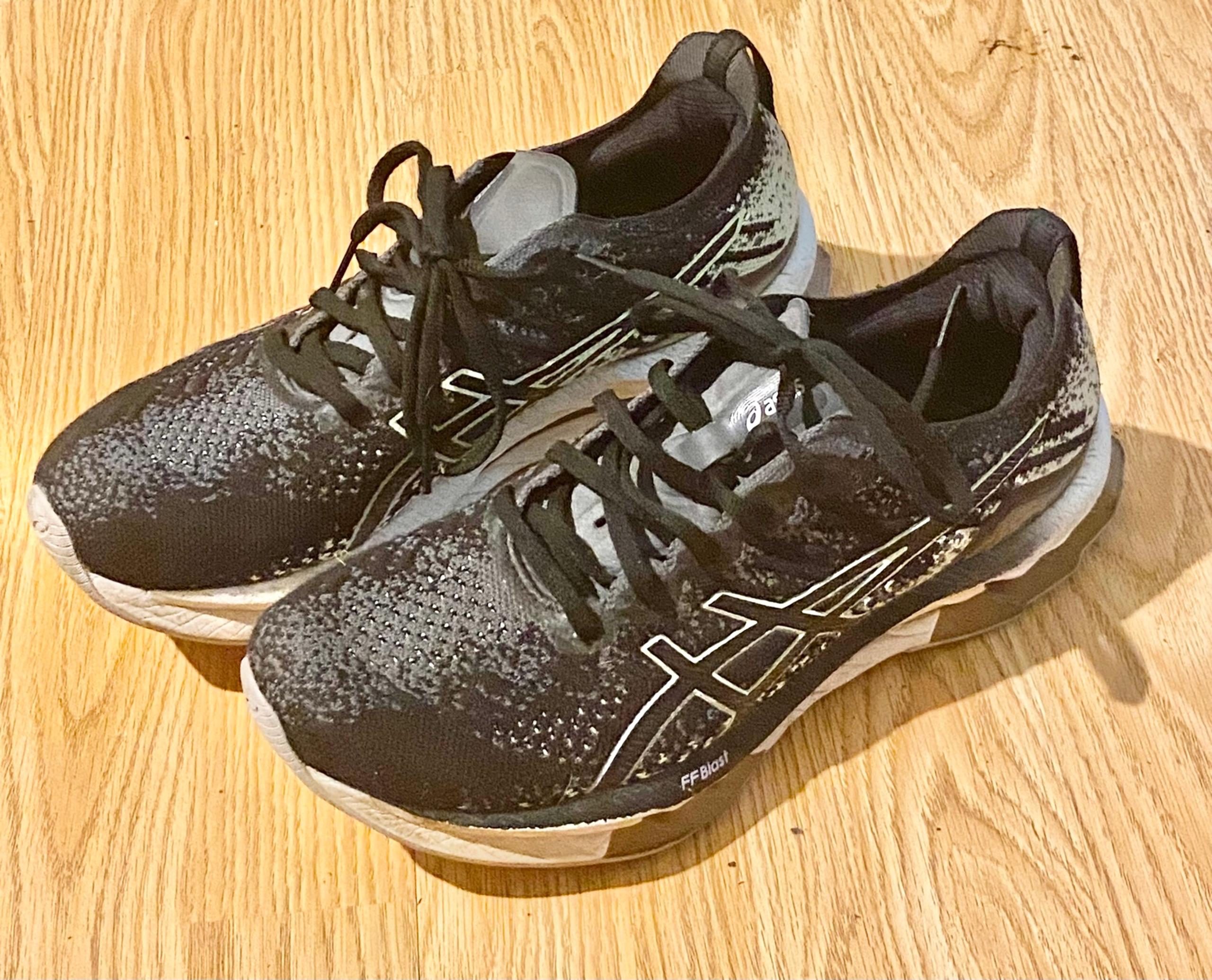 Asics FF Blast 10 12B068 Mens Running Shoes Used Size 9.5 See Pictures For Cond.