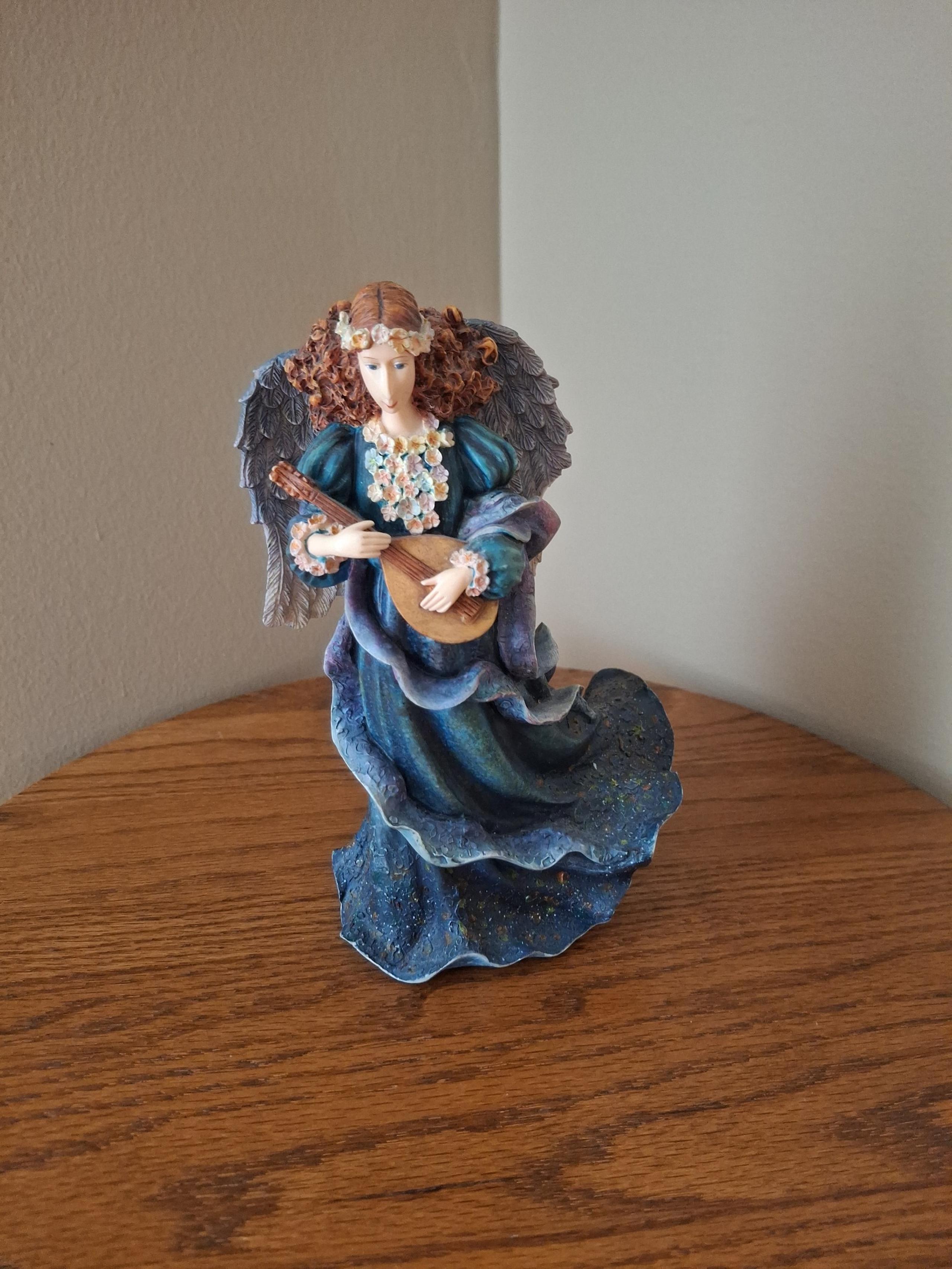 Figurine