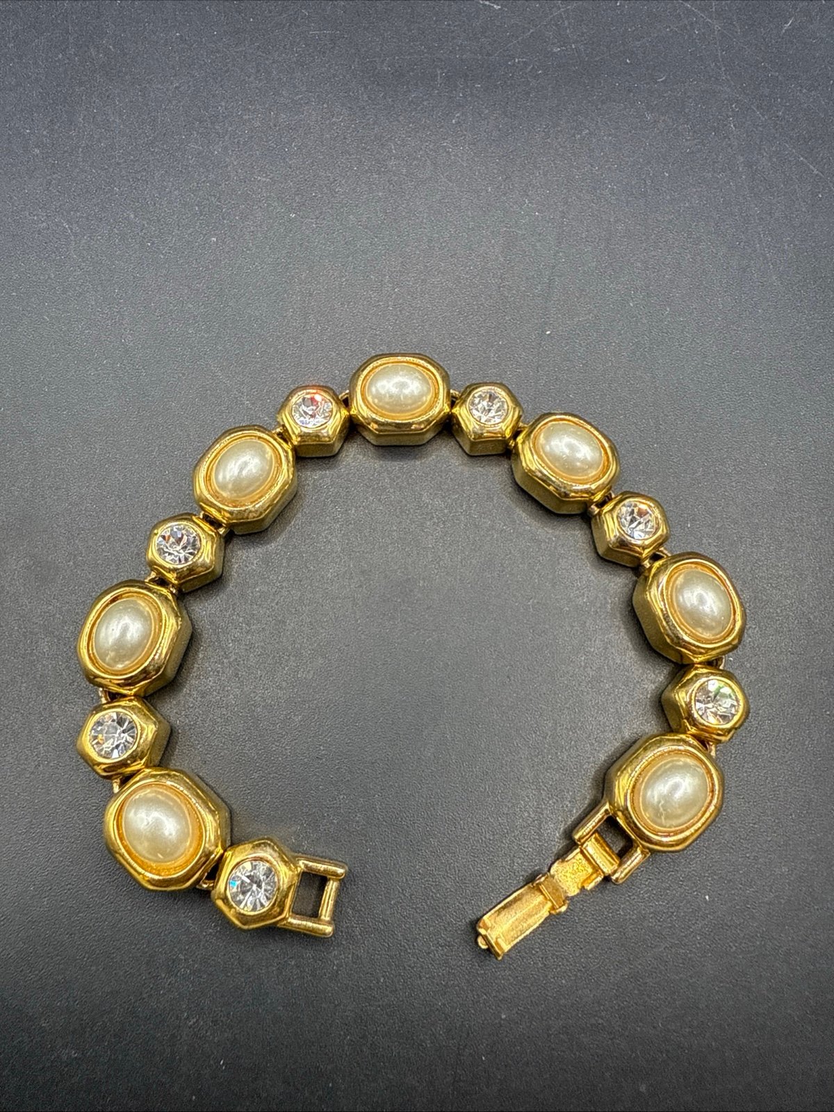 Bracelet Joan Rivers Pearls & Rhinestones 020622@