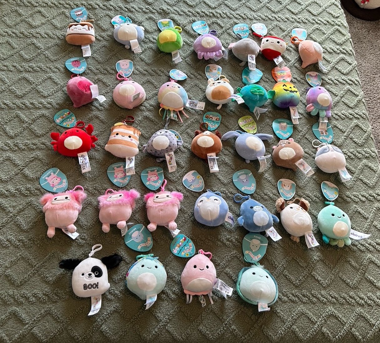 Squishmallow 32 Clips Bundle